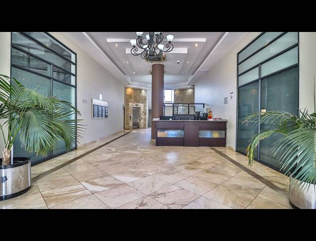 2 BEDROOM APARTMENT FOR SALE IN UMHLANGA RIDGE